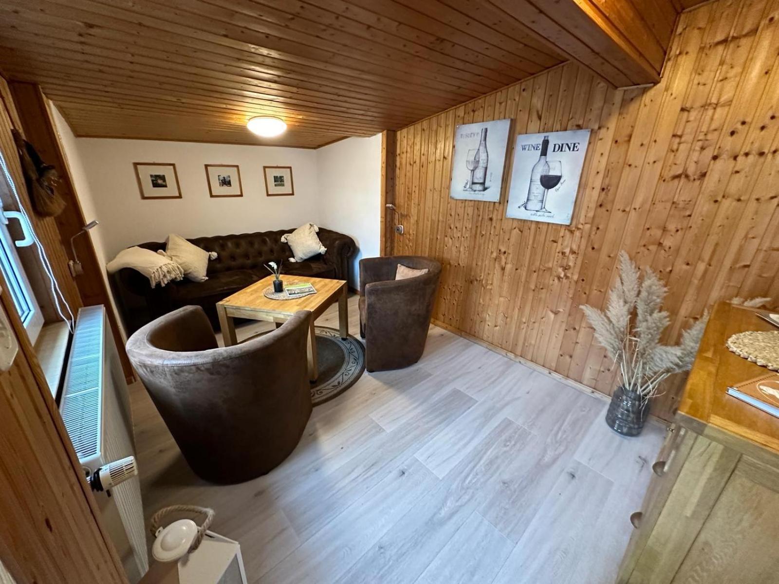 Christels Ferienwohnung 1 In Thale Mit Sonnenterrasse Und Grill Bagian luar foto