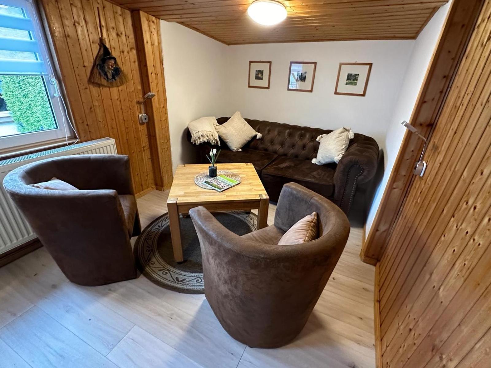 Christels Ferienwohnung 1 In Thale Mit Sonnenterrasse Und Grill Bagian luar foto
