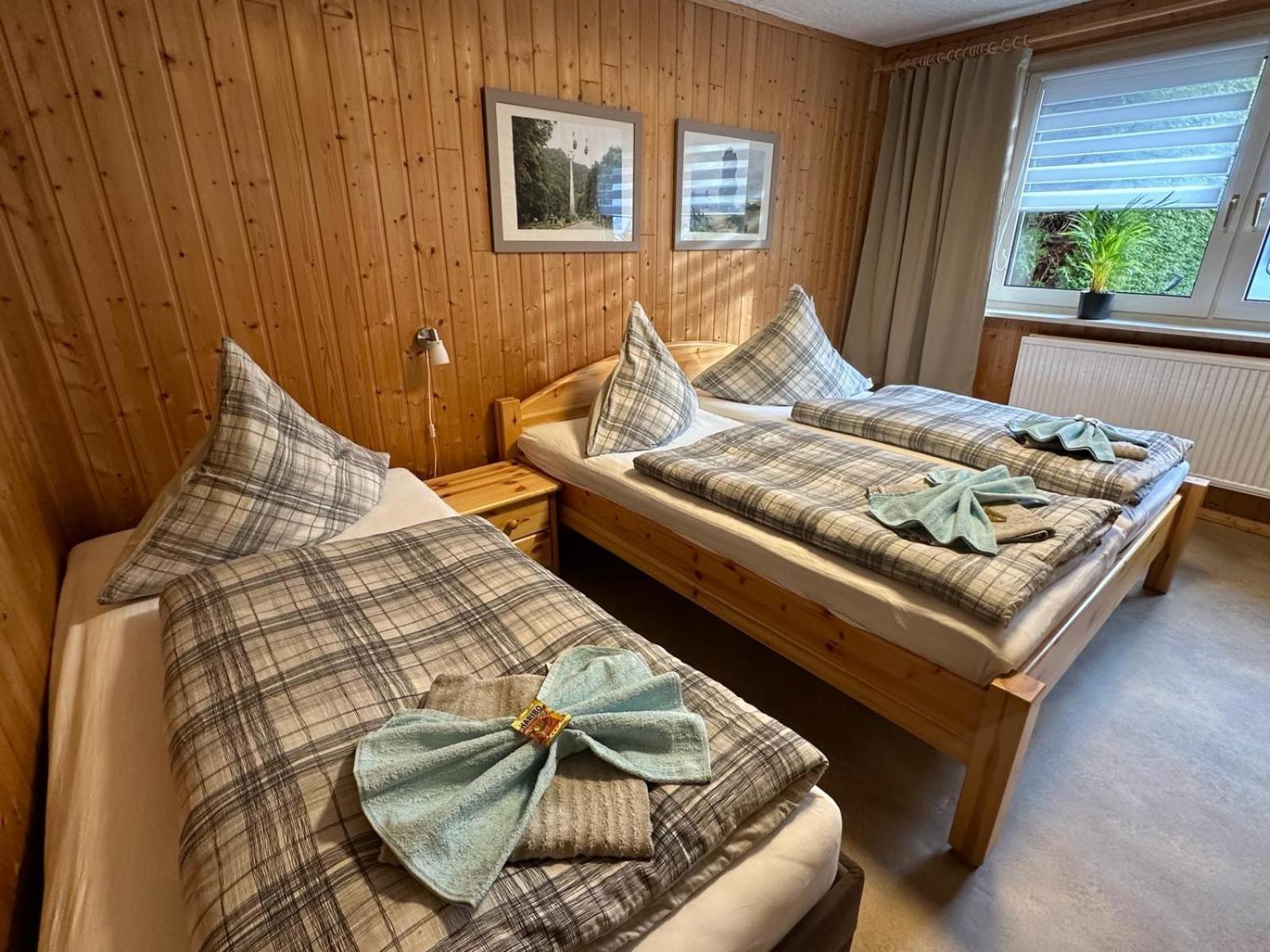 Christels Ferienwohnung 1 In Thale Mit Sonnenterrasse Und Grill Bagian luar foto